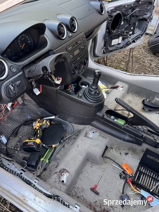 Części Ford fiesta 2002 13b osobowe dolnośląskie Dzierżoniów