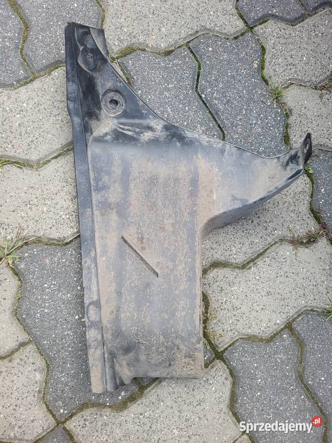 Chlapacz nadkole tylne corolla e21 sedan Karczew