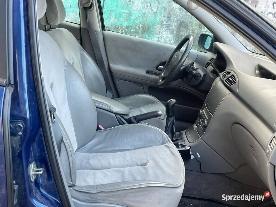 Salon Polska Benzyna 18 16V 122 Skórawelur 4/5