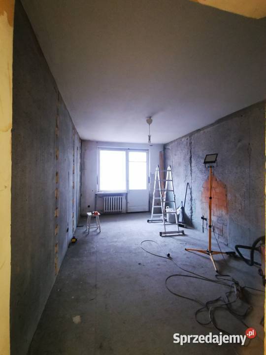 54 m z balkonem i piwnicą Wrocław Fabryczna Duży