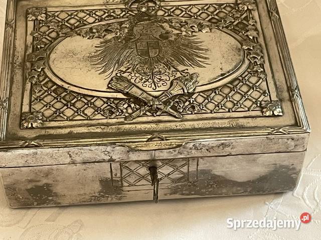 Posrebrzana kasetka z herbem Prus Kraków sprzedam