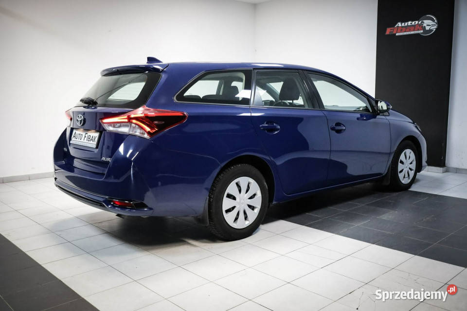 Toyota Auris 13 BenzynaSalon PolskaVat23 II 2012 99KM łódzkie Konstantynów Łódzki