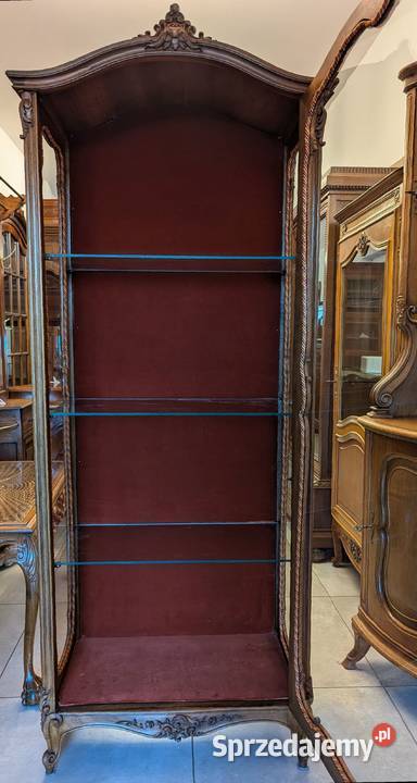 piękna witrynaserwantka ludwikowska orzechsklep Dąbrowa Górnicza