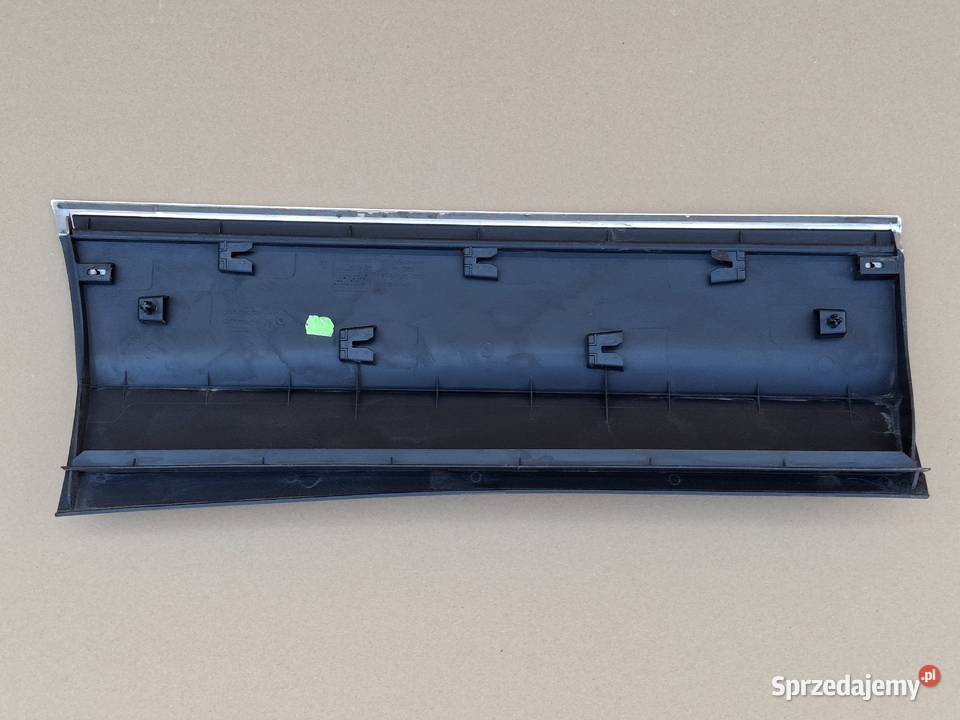 VW TIGUAN II 5NA LISTWA NAKŁADKA DRZWI LEWY TYŁ Listwy i nakładki Bieleń