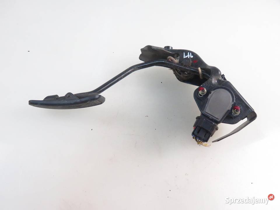 POTENCJOMETR GAZU TOYOTA COROLLA E12 20 D