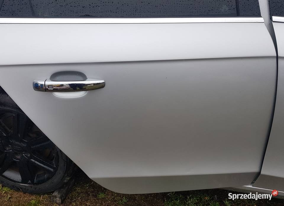 drzwi tylne prawe AUDI A4 B8 sedan kompletne Radom