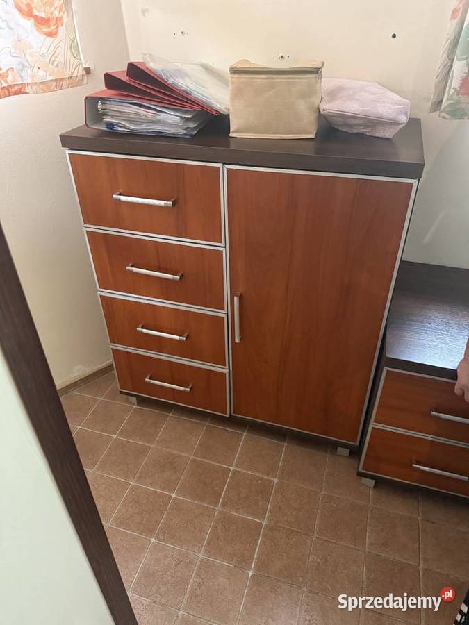 Komoda stolik TV rozkładany fotel do spania w Koronowo