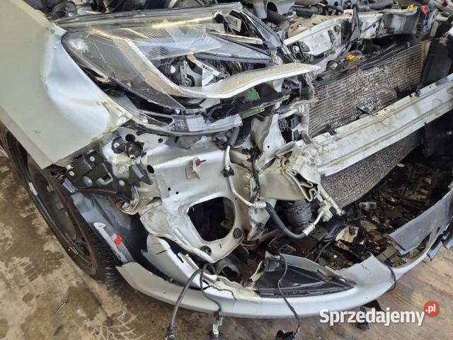 Opel Astra J Innovation kombi mocniejsza wersja małopolskie Tarnów sprzedam