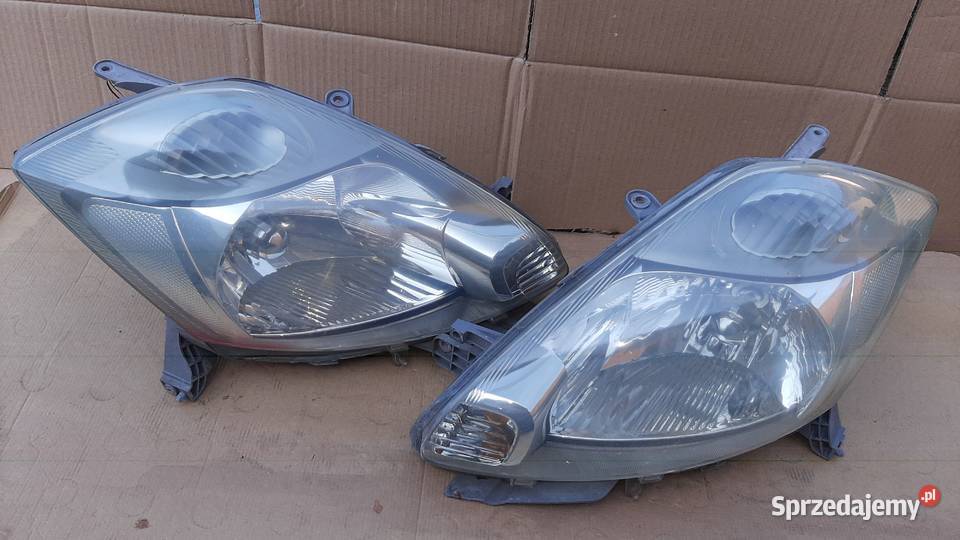 lampa przednia prawa lewa Subaru Justy IV osobowe Dębno