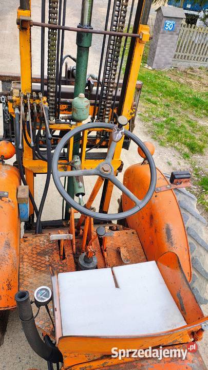 Wózek widłowy ciągnikowy sztaplarka widlak Fiat Ładowarki rolnicze Kownacica