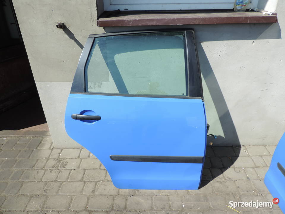 DRZWI PRAWY TYŁ VW POLO 9N HB 5D małopolskie Nowy Sącz