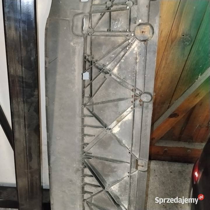 Absorber zderzaka przód Audi A4 B9 Avant Zderzaki sprzedam