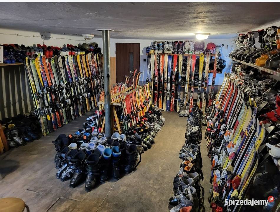 Narty zjazdowe buty narciarskie kijki Sporty zimowe Kołaczyce