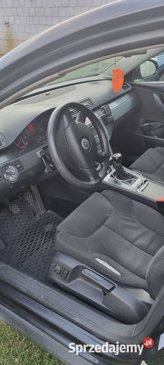 Sprzedam Passat b6 19 Tdi 2006r manualna Krowica Hołodowska