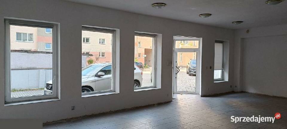 GOTOWY PAWILON 530 m Z PARKINGIEM NYSA CENTRUM 3