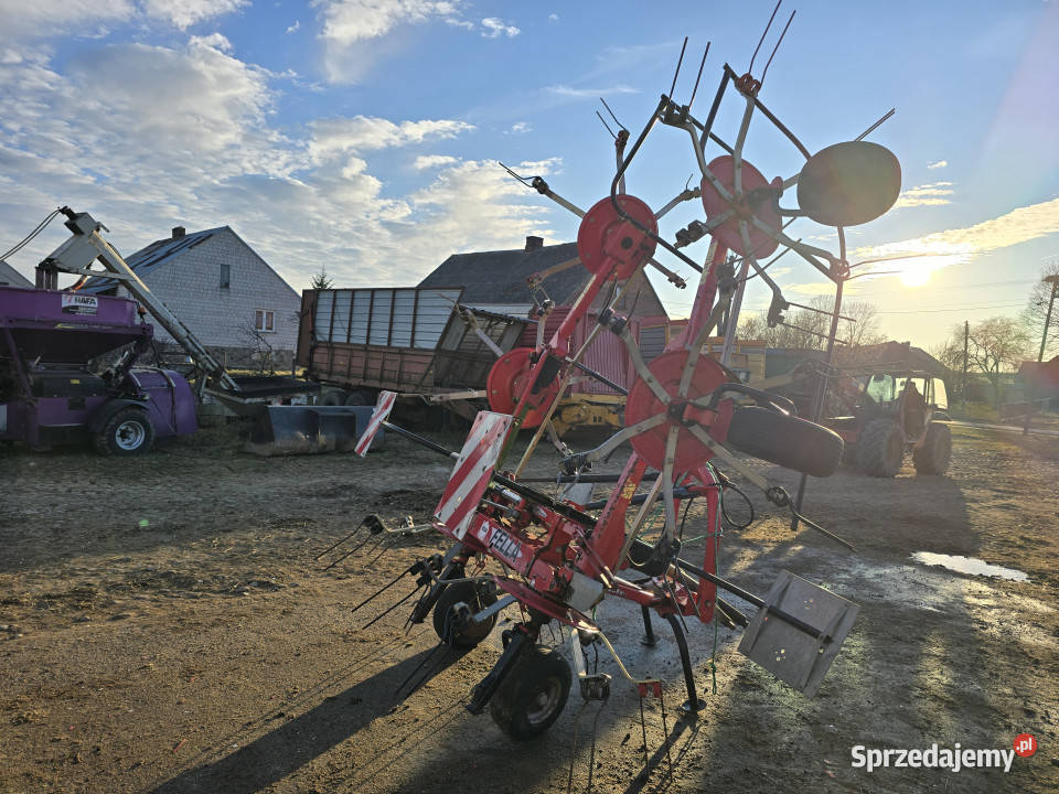 Przetrząsacz siana FELLA TH6606 DN 66 m