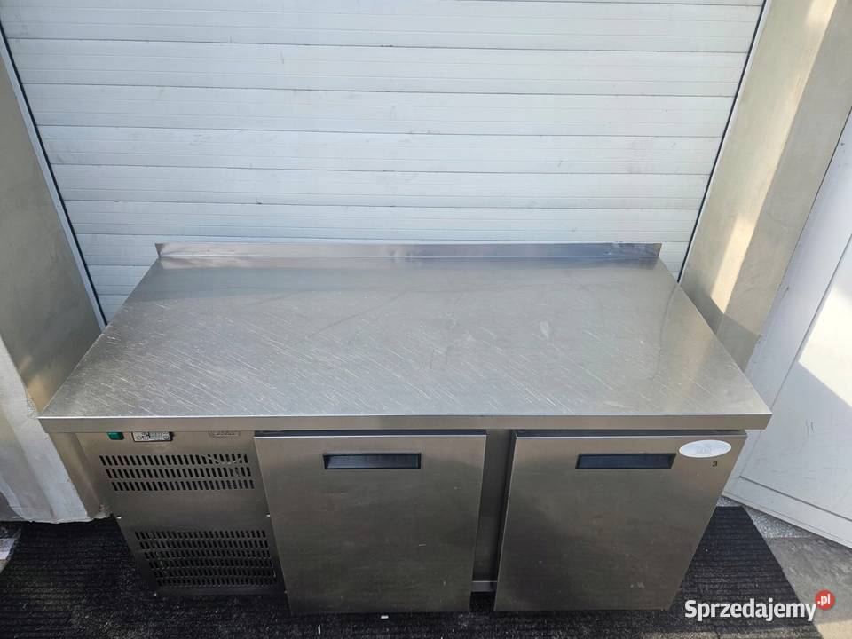 Stół chłodniczy 2 drzwiowy Dora Metal 133 stal Góra