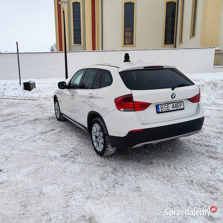 BMW X1 E84 20 143 AUTOMAT SKÓRA 2 KOMPLETY OPON