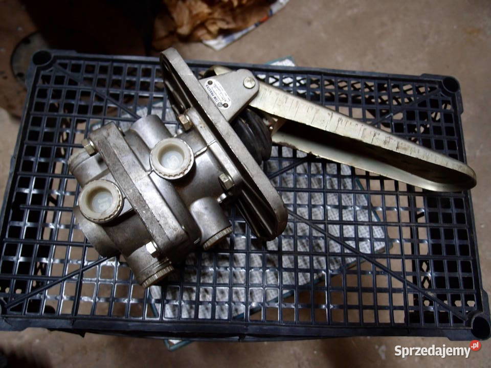 Silnik wycieraczek ZEM Star Jelcz Główny zawór Łódź