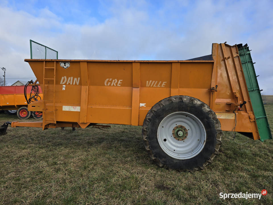 BEZ MINIMALNEJ Rozrzutnik obornika DANGREVILLE warmińsko-mazurskie Włosty