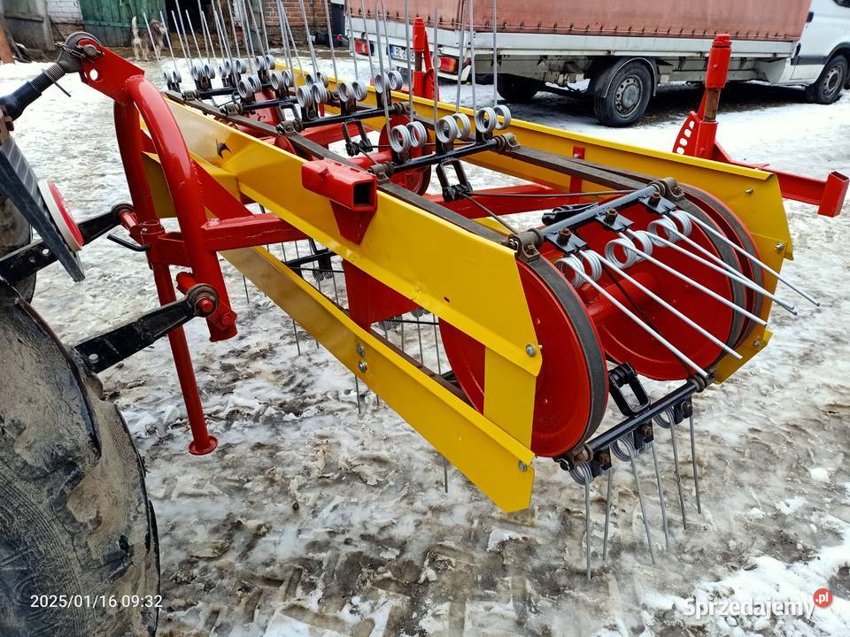 Przewracarka pasowa Zgrabiarki i przetrząsacze Turobin