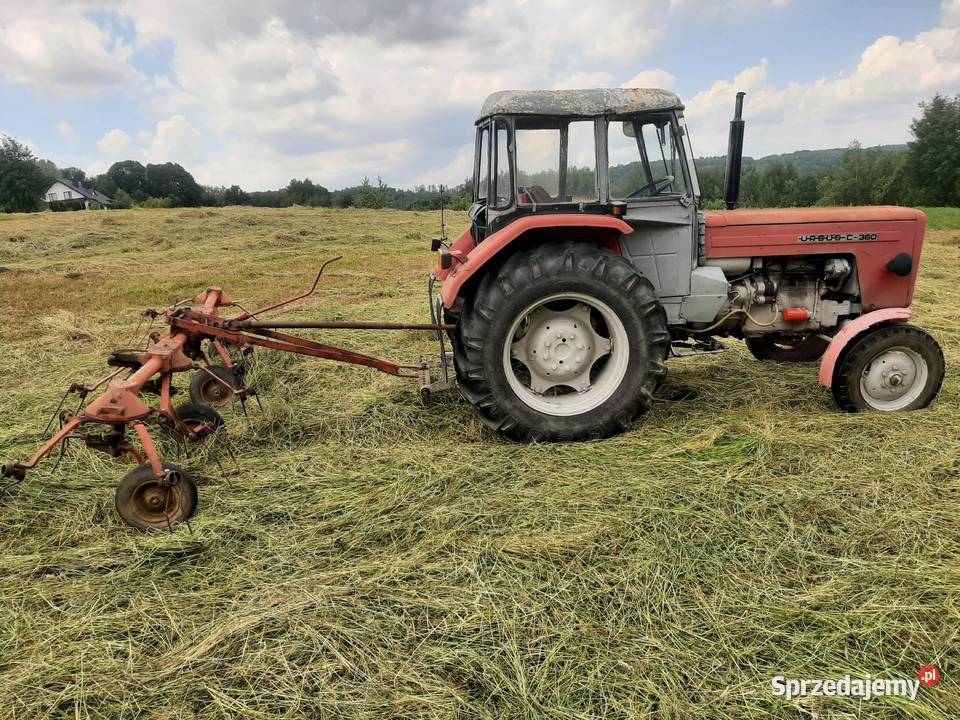 Przewracarka przetrzasarka karuzelowa gwiazdowa Dębica