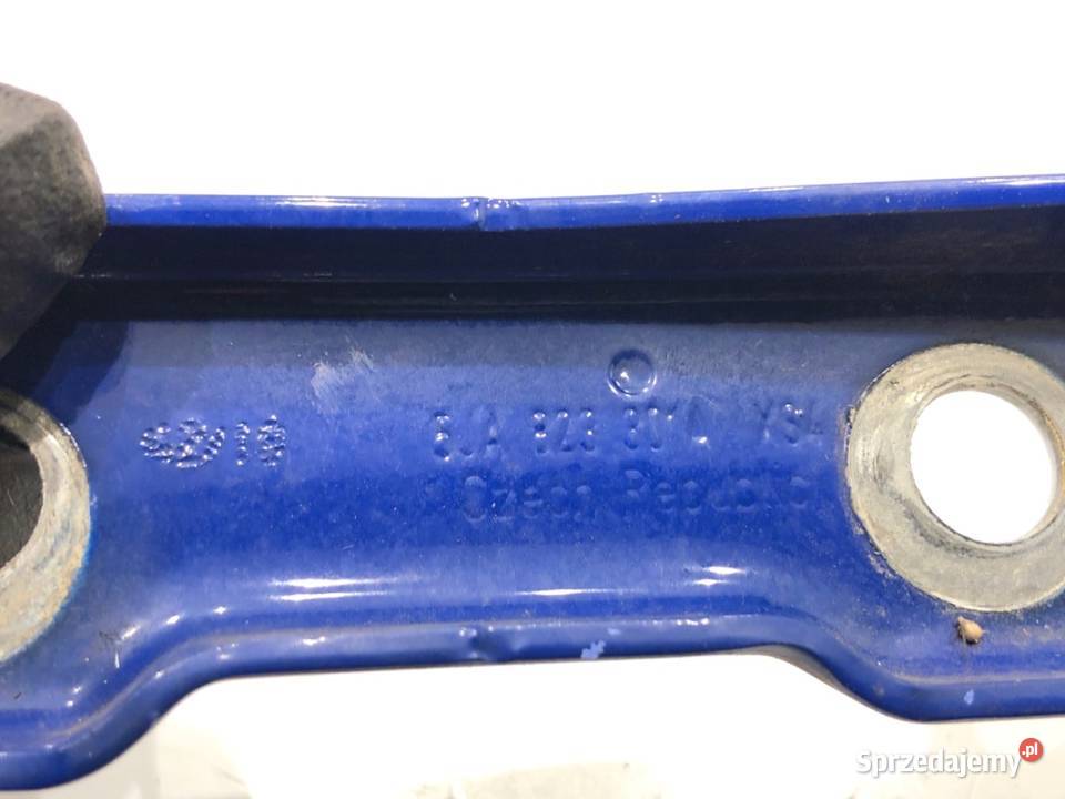 ZAWIAS MASKI LEWY PRZÓD SKODA RAPID Hatchback