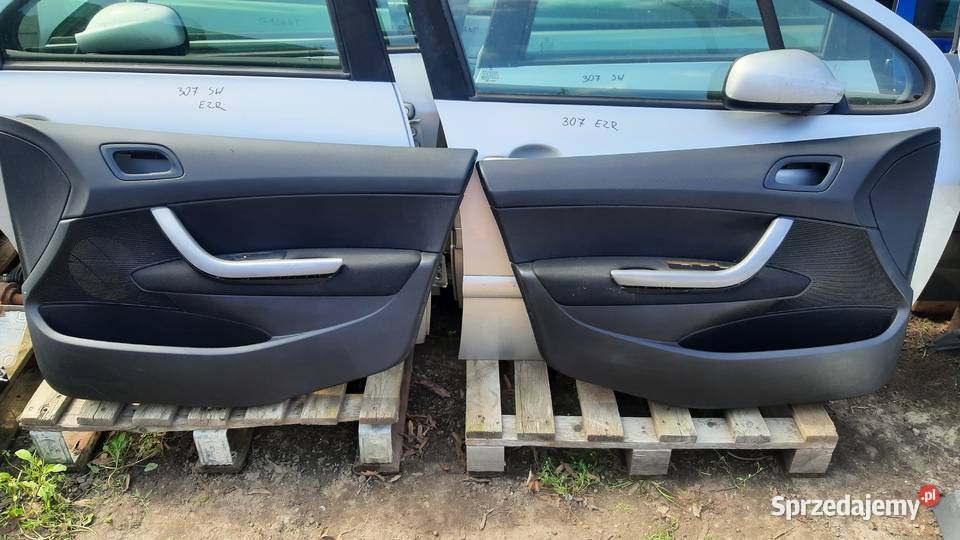 boczek tapicerka drzwi PEUGEOT 308 prawy lewy osobowe Dębno
