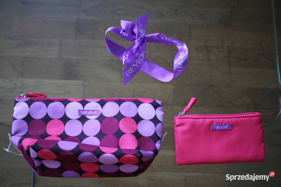 zestaw komplet Revlon kosmetyczka kosmetyki Toruń