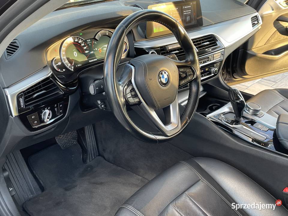 BMW 520d xDrive G30 2018 CarPlay Hak Serwisowany Seria 5 Grajewo