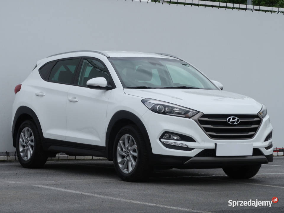 Hyundai Tucson 17 CRDi wielofunkcyjna kierownica