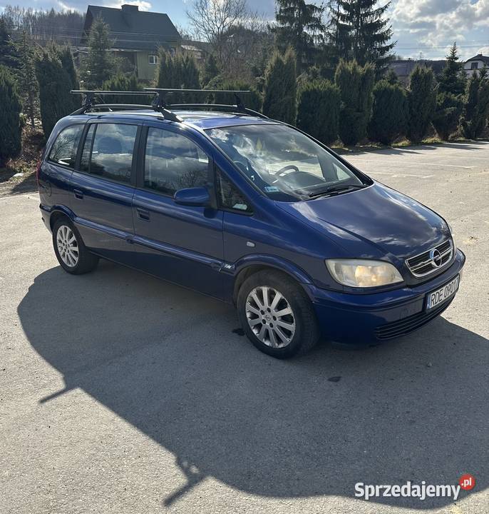 Opel zafira 18 benzyna 2004r automat kupiony w Polsce Słotowa sprzedam