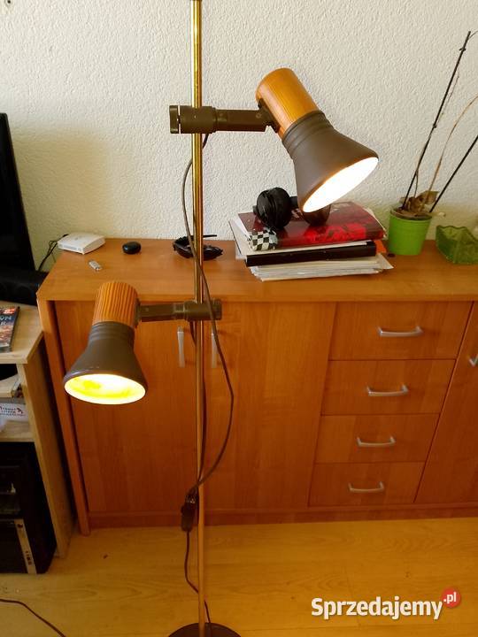 Lampa podłogowa SAKU Leuchten model 50352 100 Śmigiel