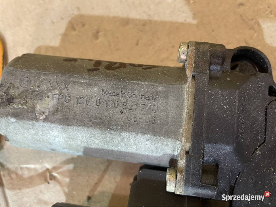 Silniczek szyby lewy przód 0130821770 Ford Rok produkcji 2005 sprzedam