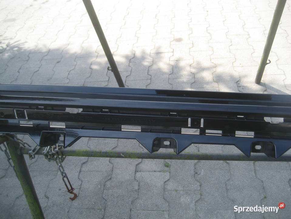 bmw g26 i4 2225r listwa progowa prawa 5177