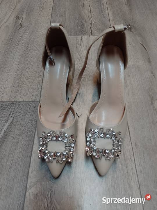 4041 Beżowe bogato zdobione czółenka wieczorowe 25.8cm Kraków