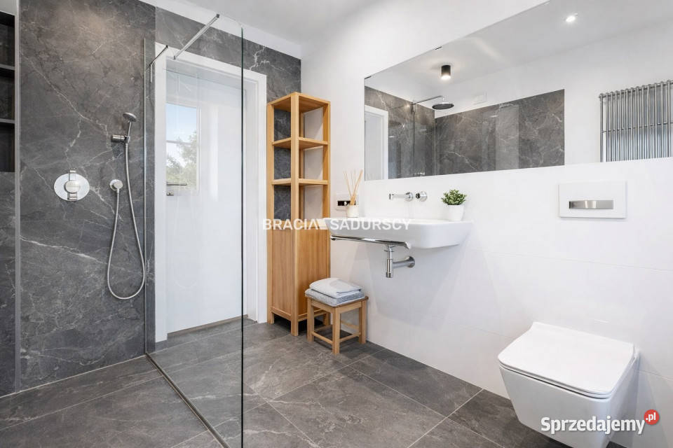 Dom wolnostojący 1812m Pielgrzymowice asfalt małopolskie