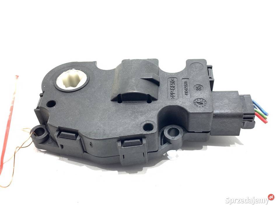 SILNIK NAGRZEWNICY BMW EF8431 F32