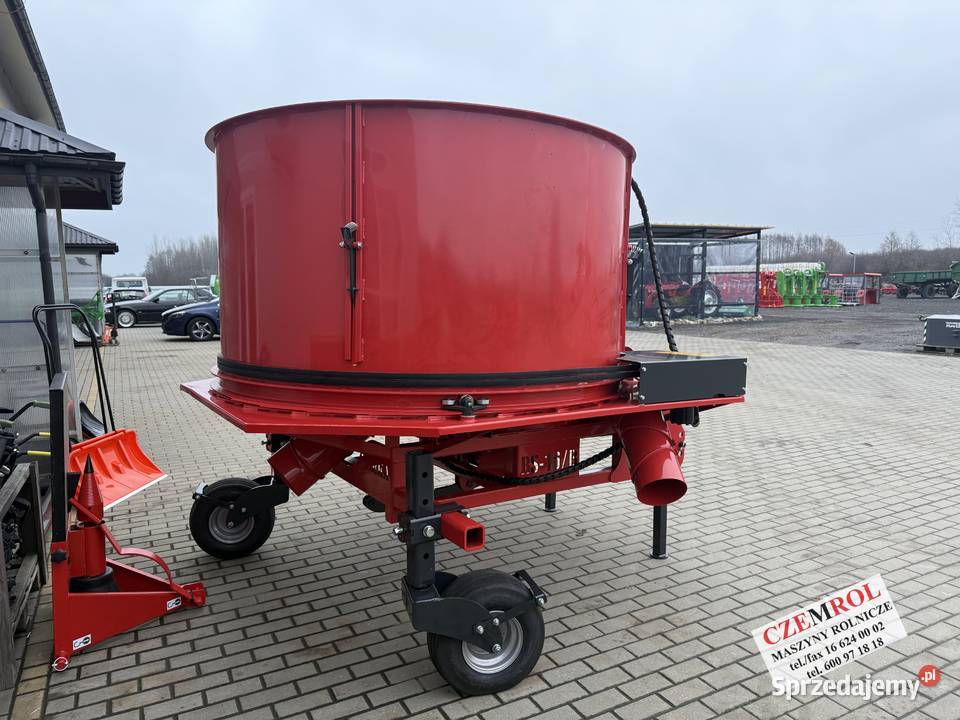 Ścielarka rozścielacz słomy na okrągłe bale Jarosław