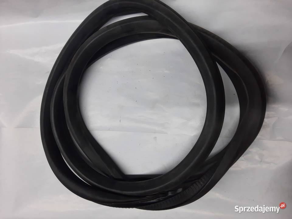 Opel Insignia A uszczelka drzwi lewa tylna lewy Uszczelki