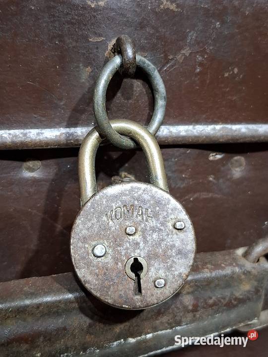 Walizka retro zabytkowa kłódka Komar