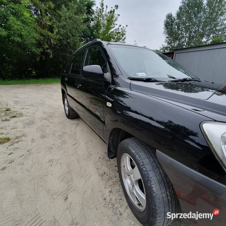 Kia Sportage II z 2007 roku z napędem 4x4 podkarpackie Dębica sprzedam