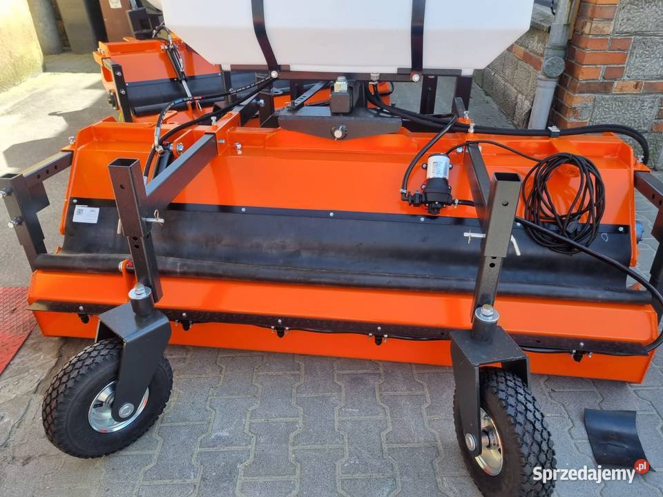 zamiatarka ulicznadrogowa 20m z zbiornikiem na Opole