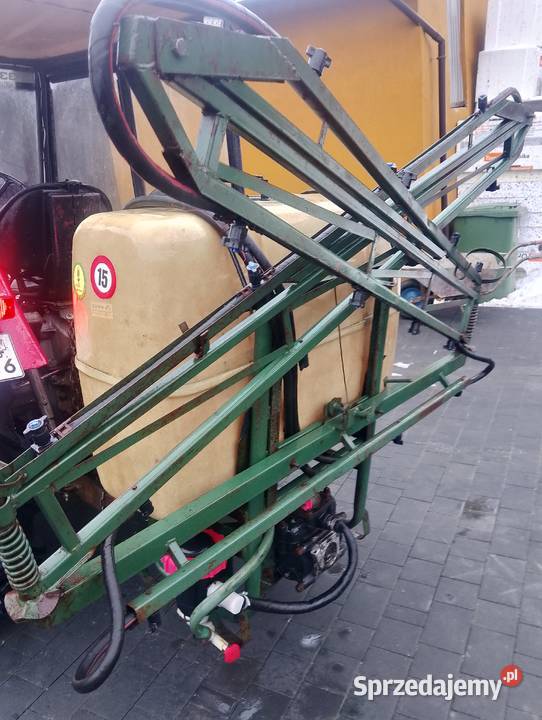Opryskiwacz 300 litrów