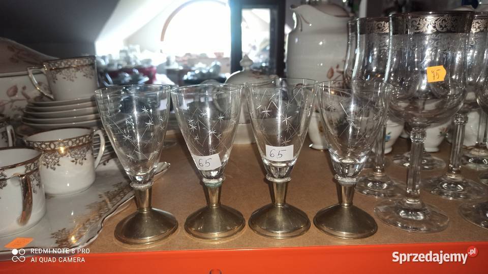 Kieliszek na cynowej nóżce
Szlif w gwiazdki Gdańsk