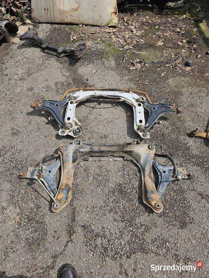 Sanki przednie audi 80 Łagów