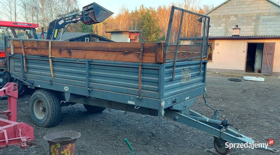 Rozrzutnik jednoosiowy Rozrzutniki obornika