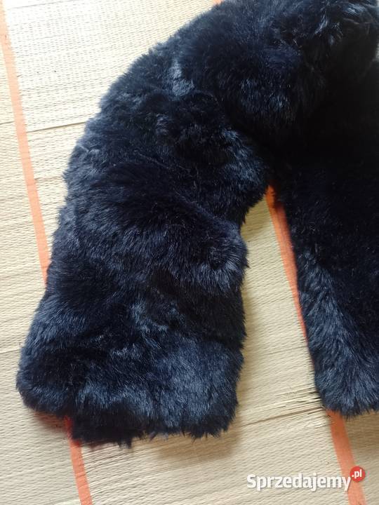 Granatowa futrzana etola z Londynu szal futerko małopolskie Kraków