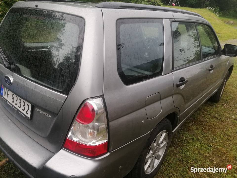 Subaru Forester 20 benzyna 44 ABS Puławy sprzedam