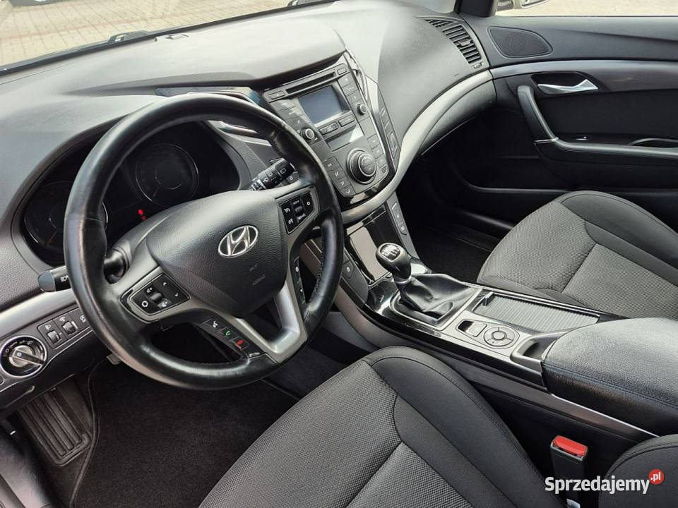 Hyundai i40 LIFT 16 GDI GWARANCJA kombi gniazdo SD Warszawa sprzedam